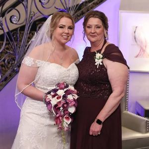 Meet your Posher, Angela